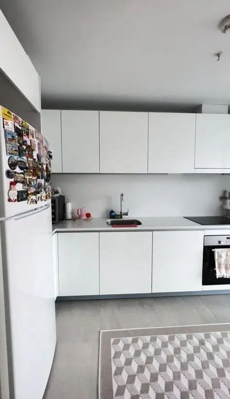 Fitted kitchen